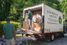 Best Garage Cleanout  in Carleton, MI